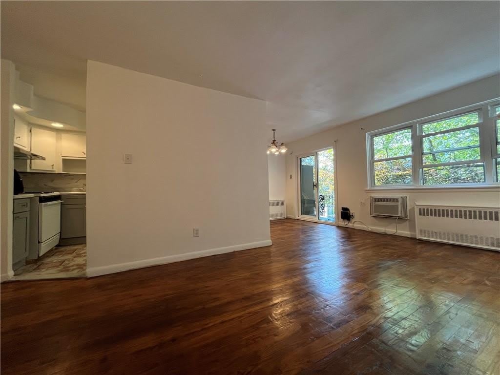 2077 E 54th Street – photo 5