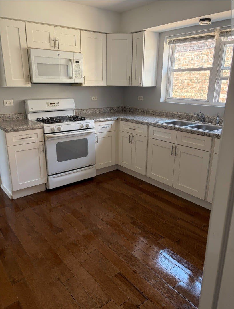 7816 S Kingston Avenue – photo 5