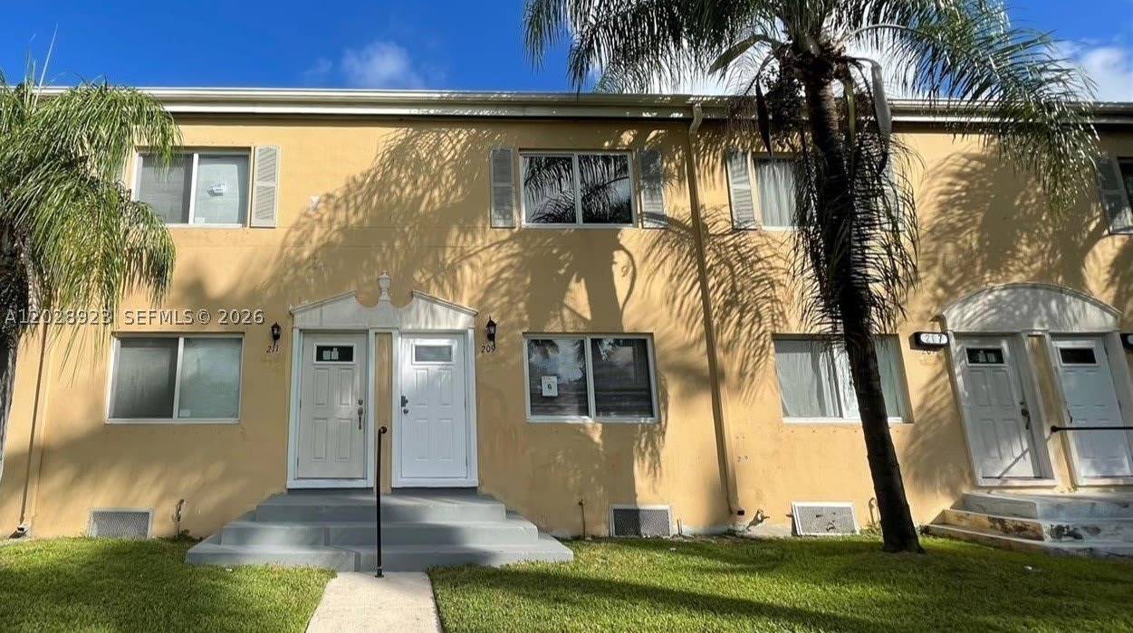 209 Nw 84Th St – photo 1