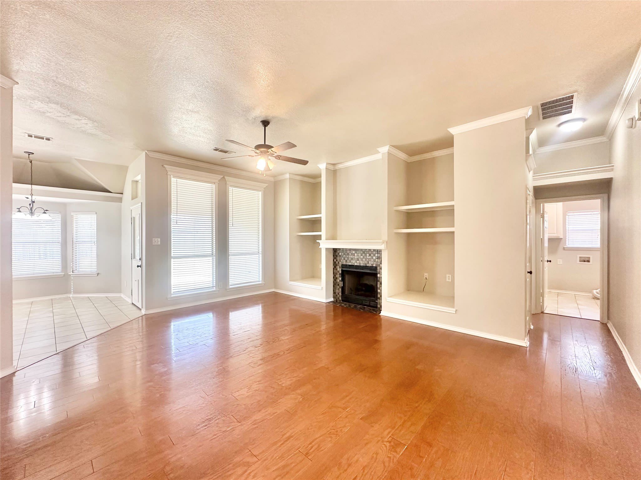 1806 Sand Stone Drive – photo 3