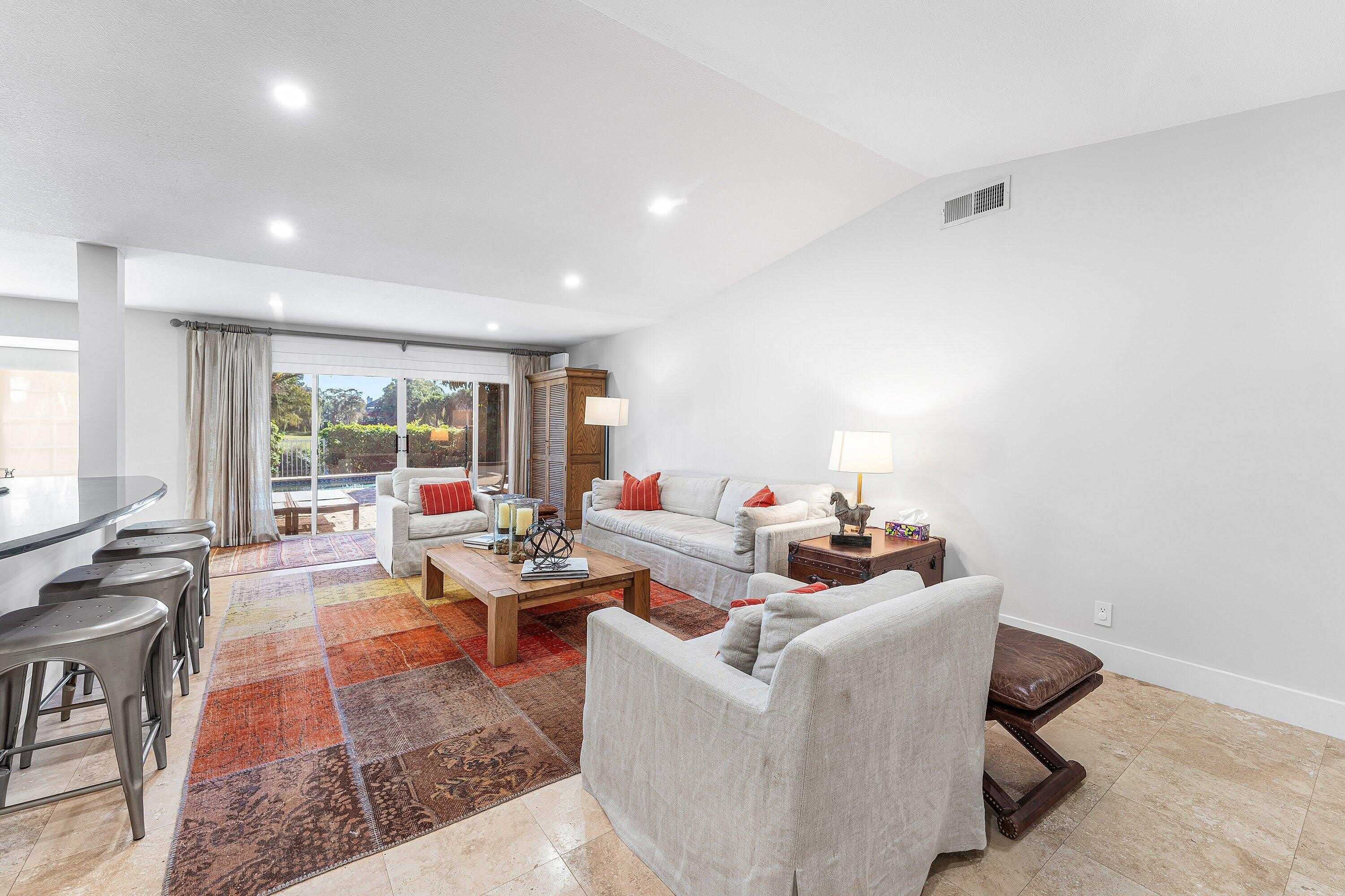 2312 Las Casitas Drive – photo 3