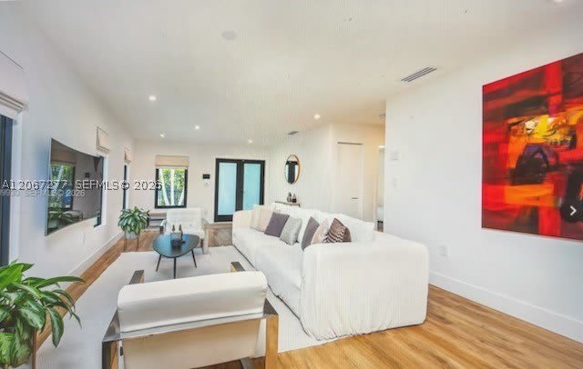 412 NW 41st St – photo 5