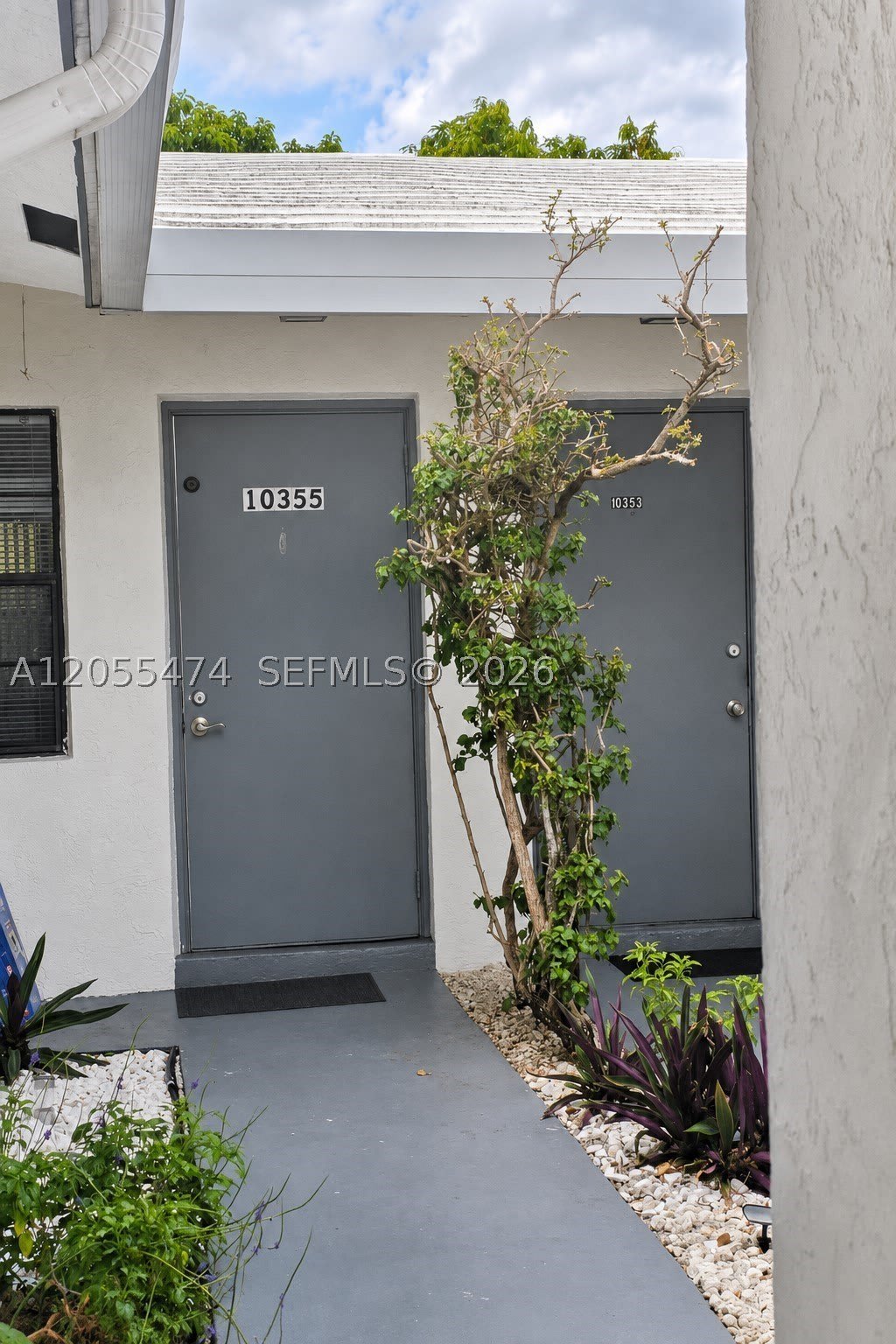 10355 NW 35th St – photo 3