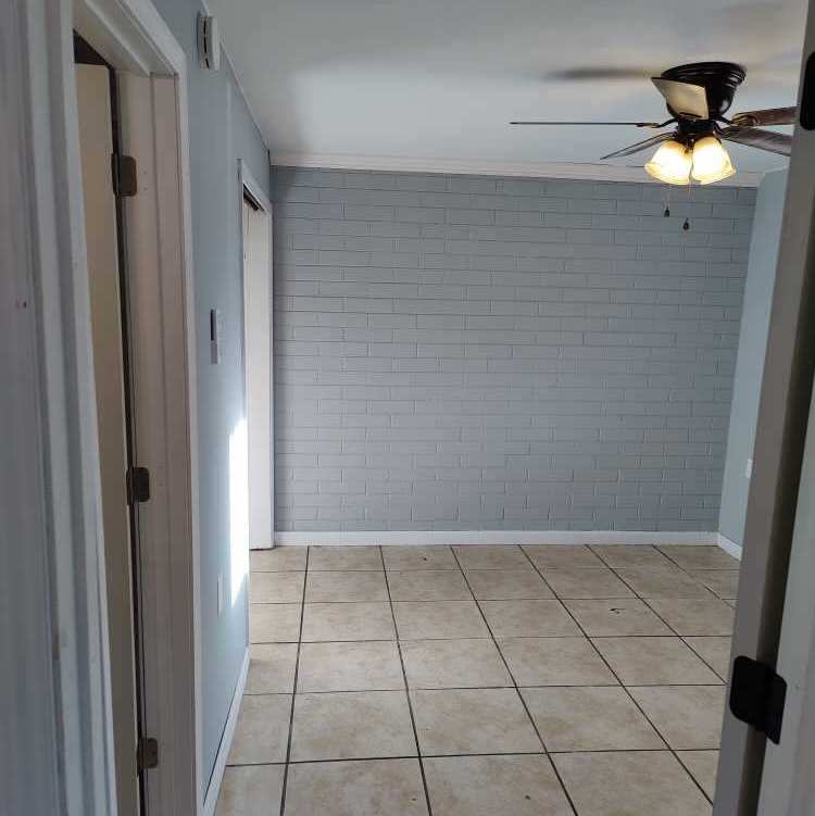 616 Mills Avenue – photo 1