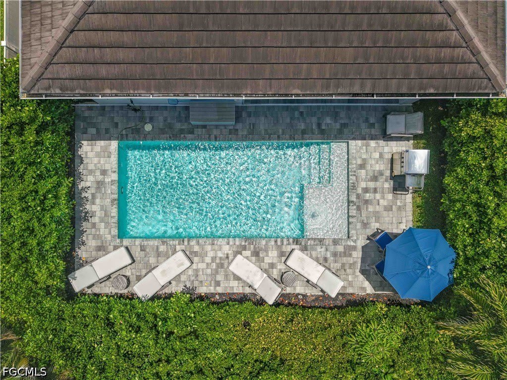 693 105th Avenue N – photo 4