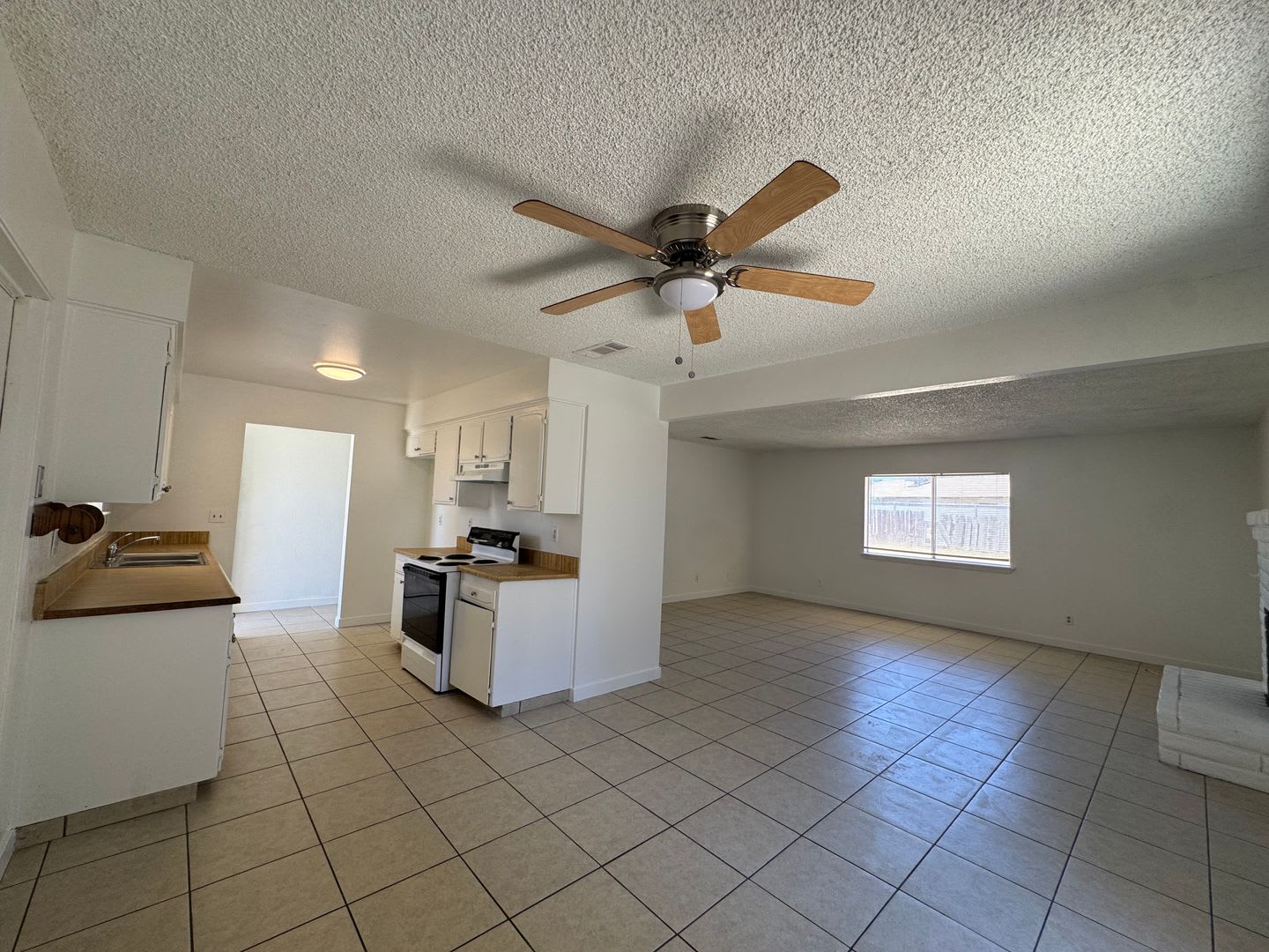 205 Ashlan Way – photo 5