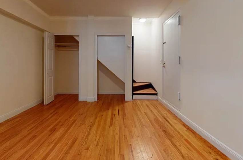 442 E 78th St – photo 4