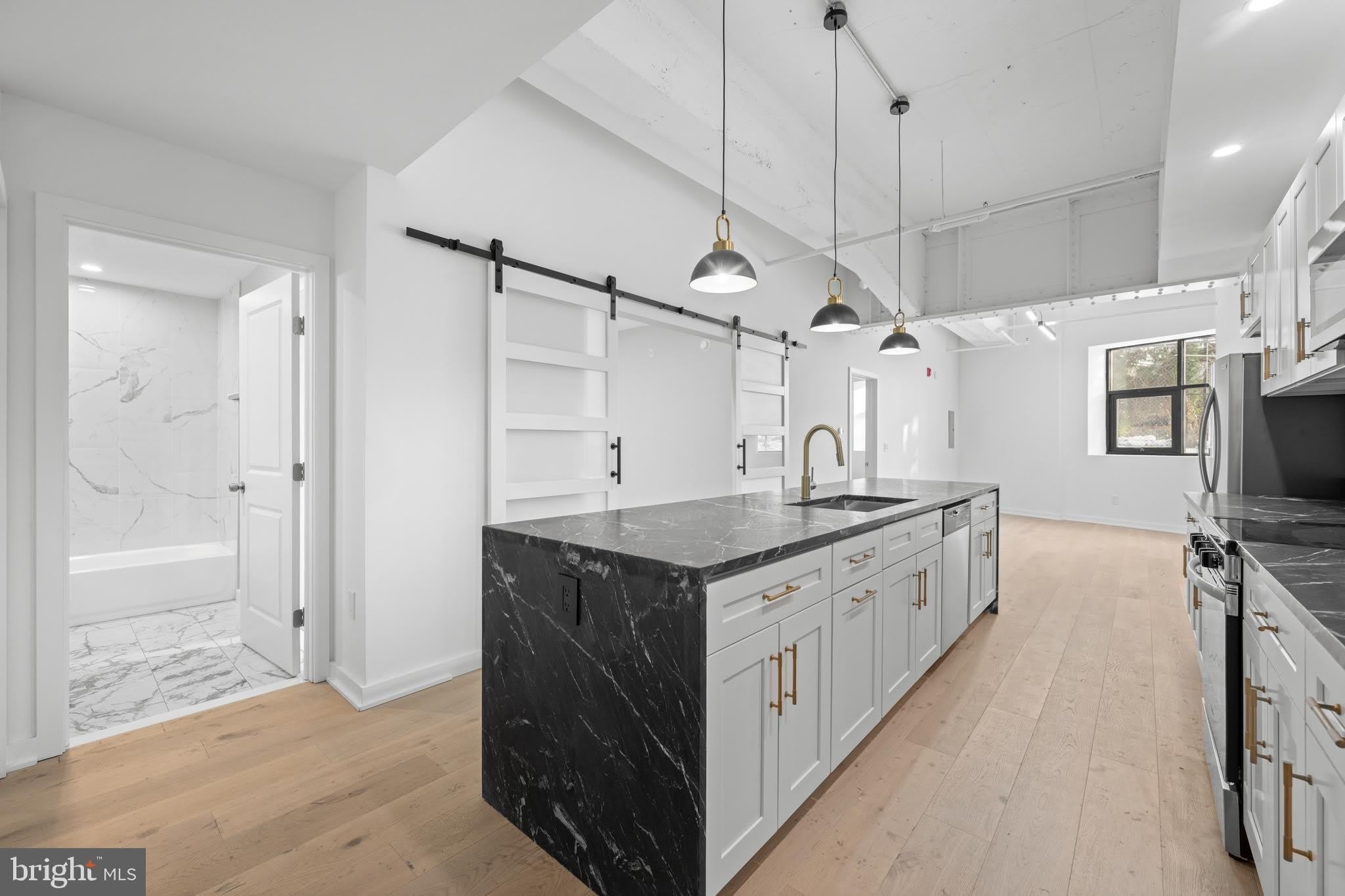 36 N NARBERTH Avenue – photo 2