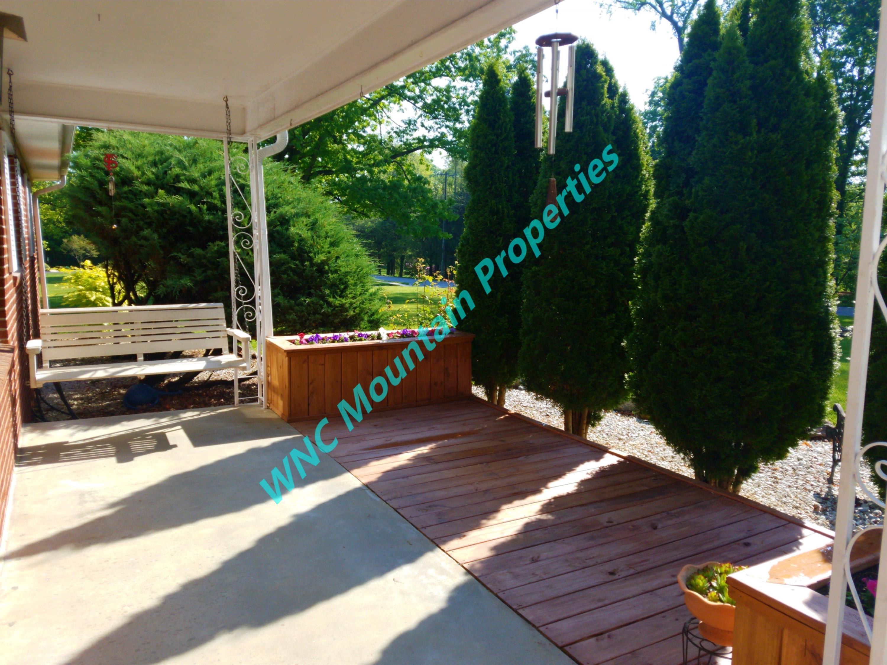 125 Saint John Road – photo 2