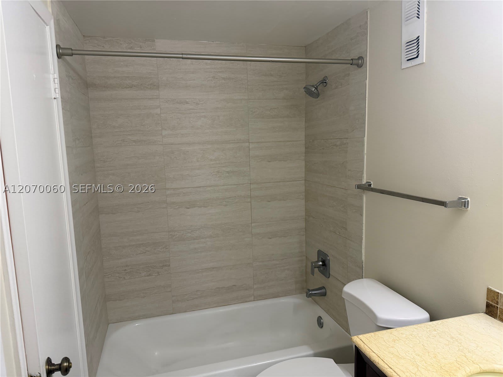 7740 Camino Real – photo 5