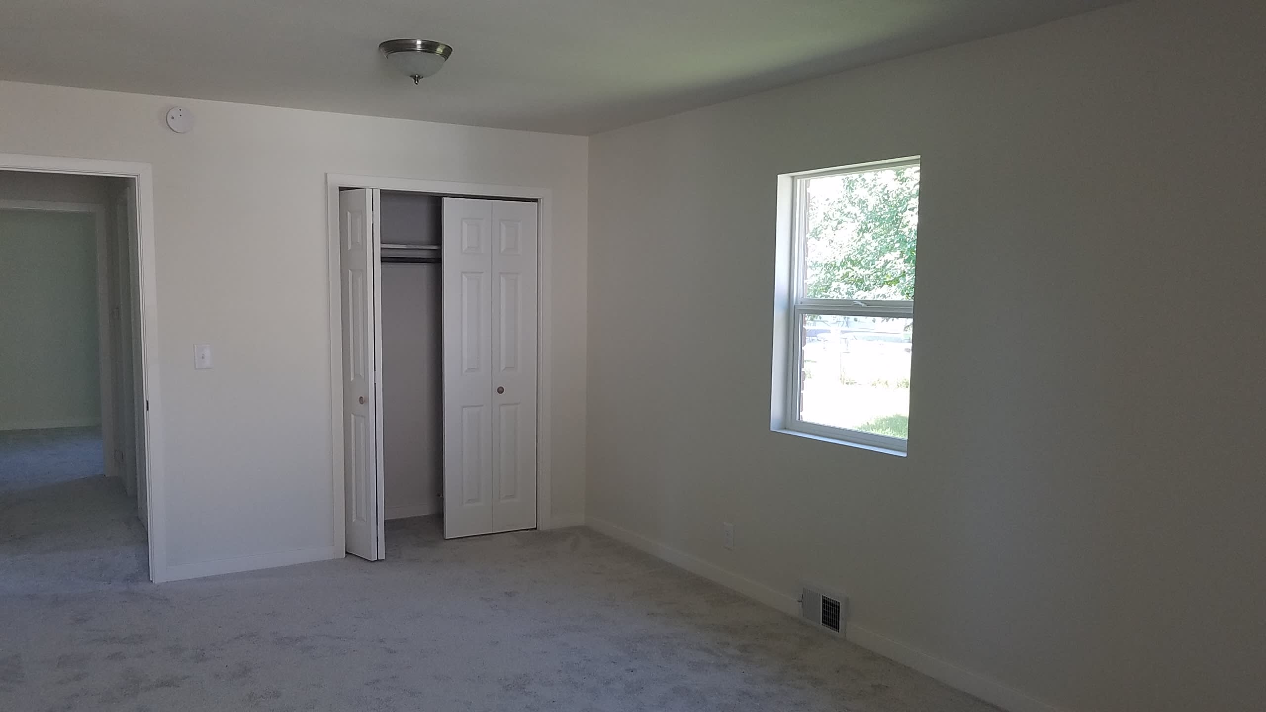 4224 W Chicago St – photo 5