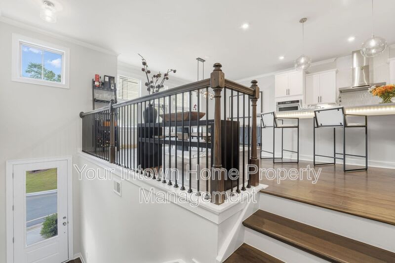 1342 Stanley Park Dr – photo 4