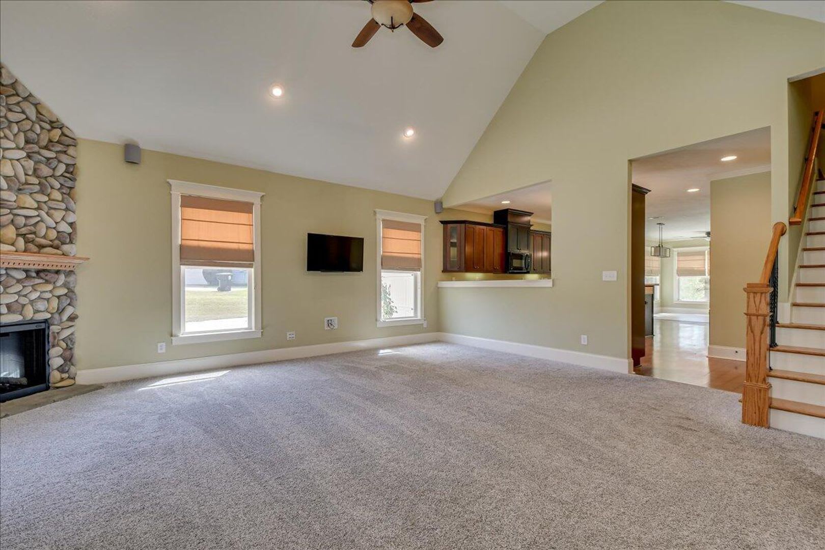 Home For Rent – photo 4
