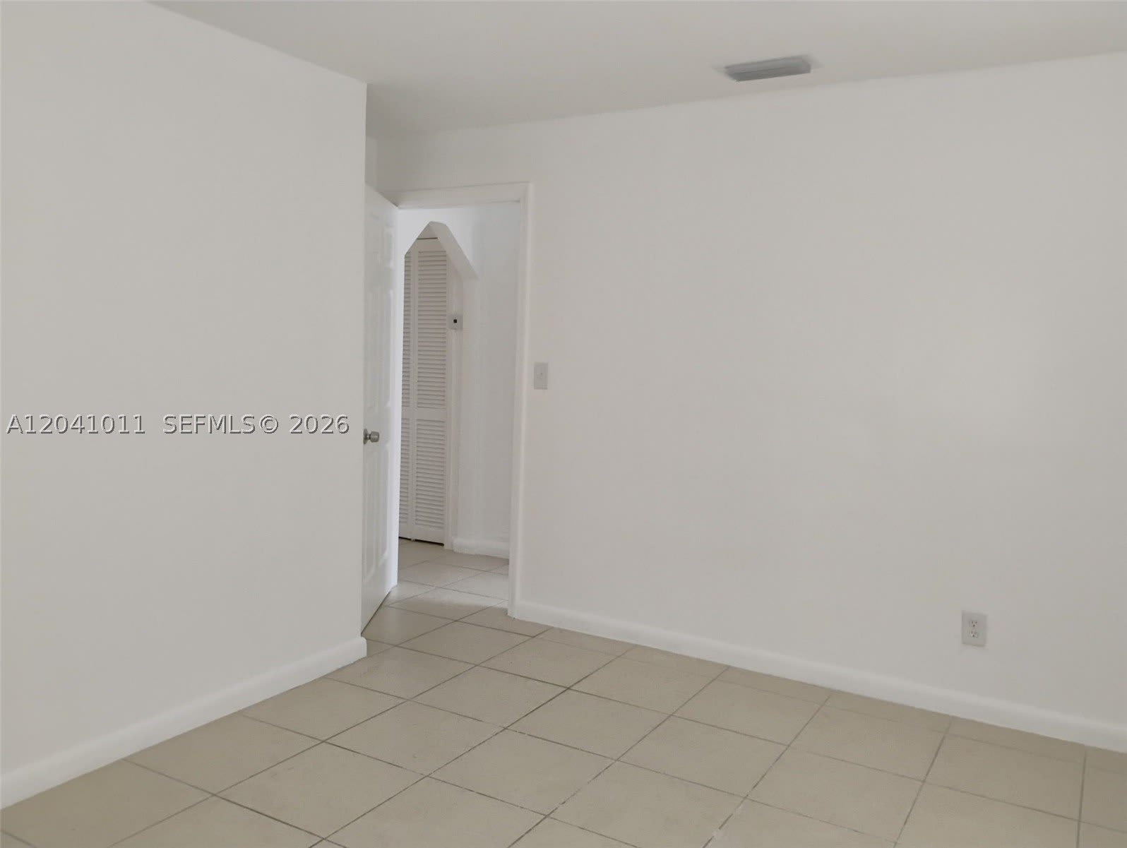 2325 Madison St – photo 5