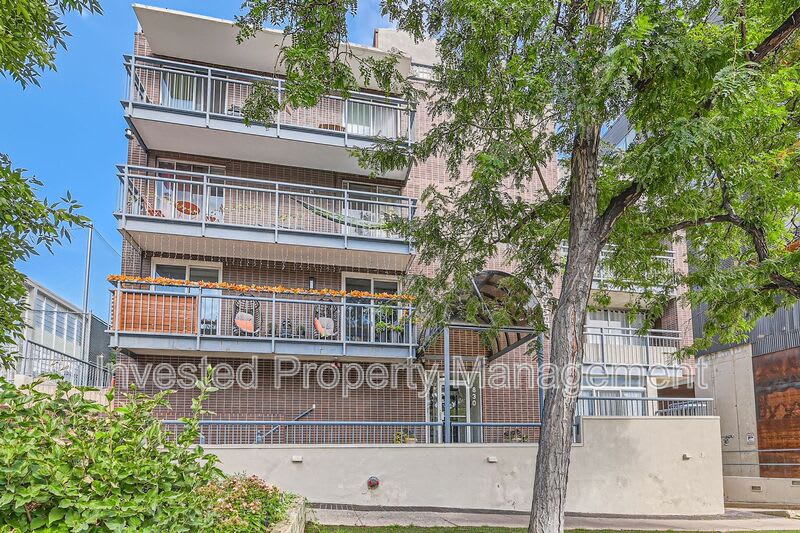 830 Sherman St – photo 2