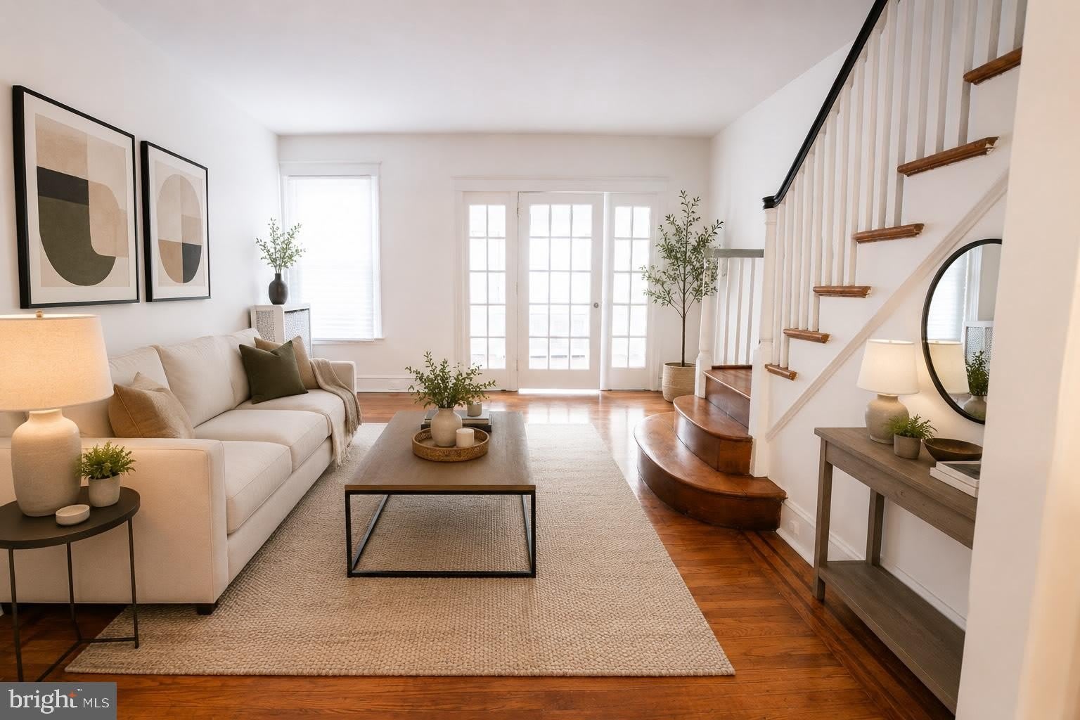 5453 W MONTGOMERY Avenue – photo 1