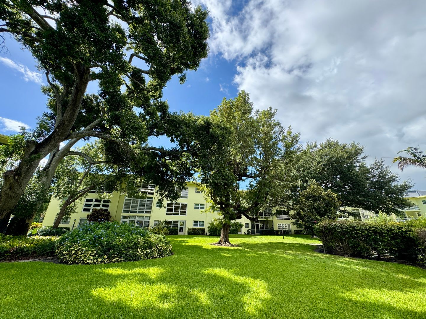 Fully Furnished 2 Bedroom/ 2 Bath with tranquil garden views in 55+ Community – photo 3