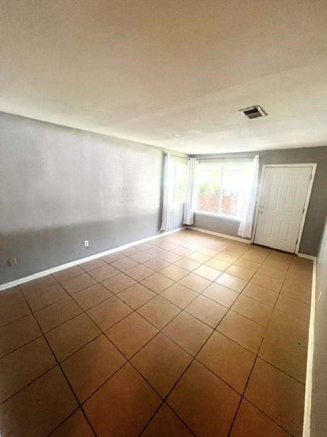 3221 Beacon Street – photo 4