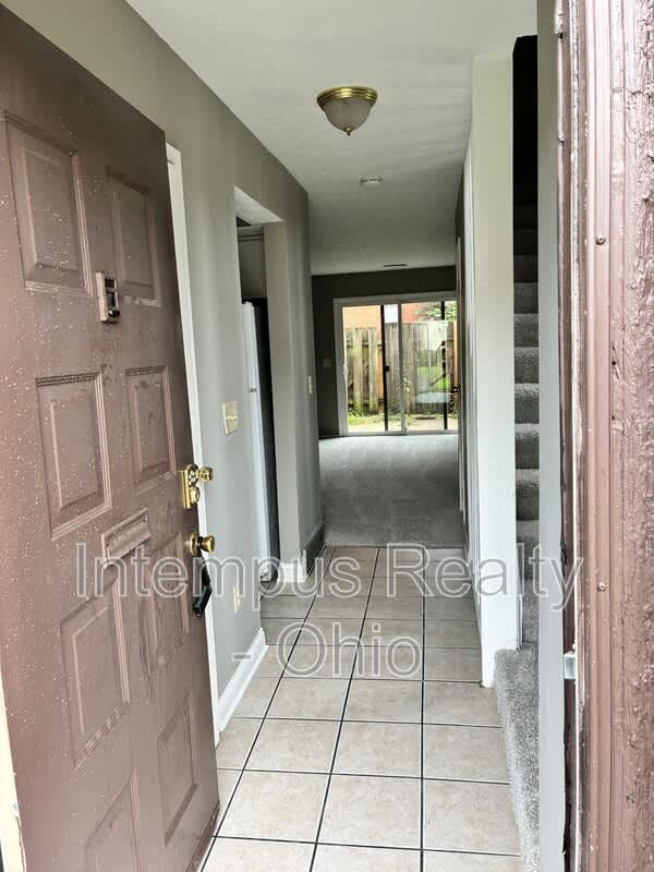 21 King Arthur Ct – photo 3
