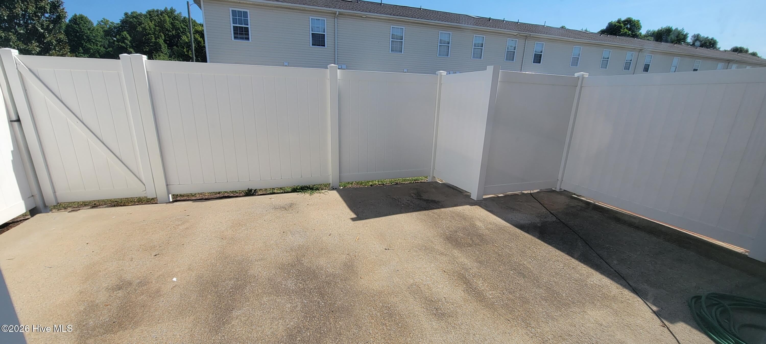 2128 Flagstone Court – photo 5