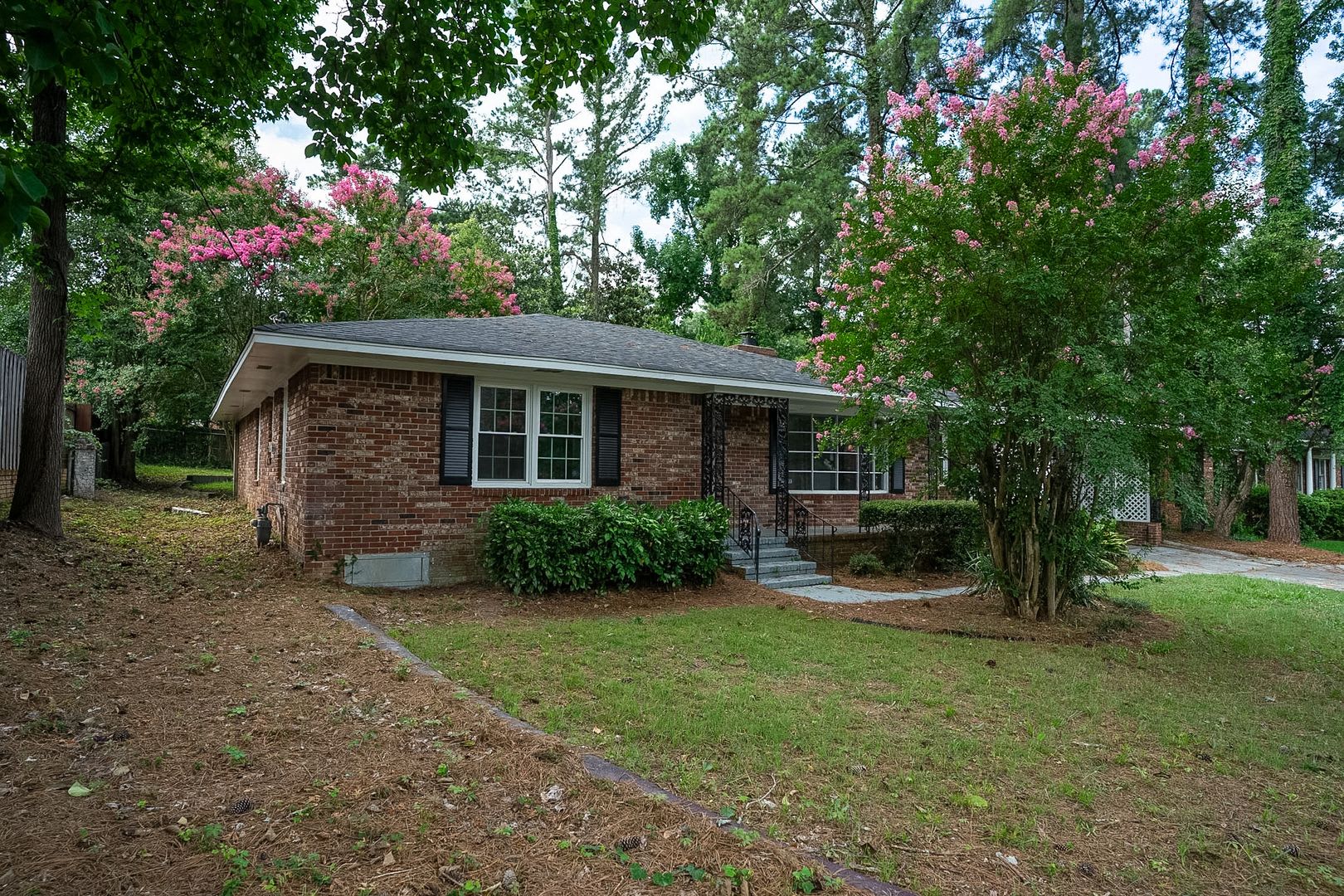 3120 Edinburgh Drive – photo 3