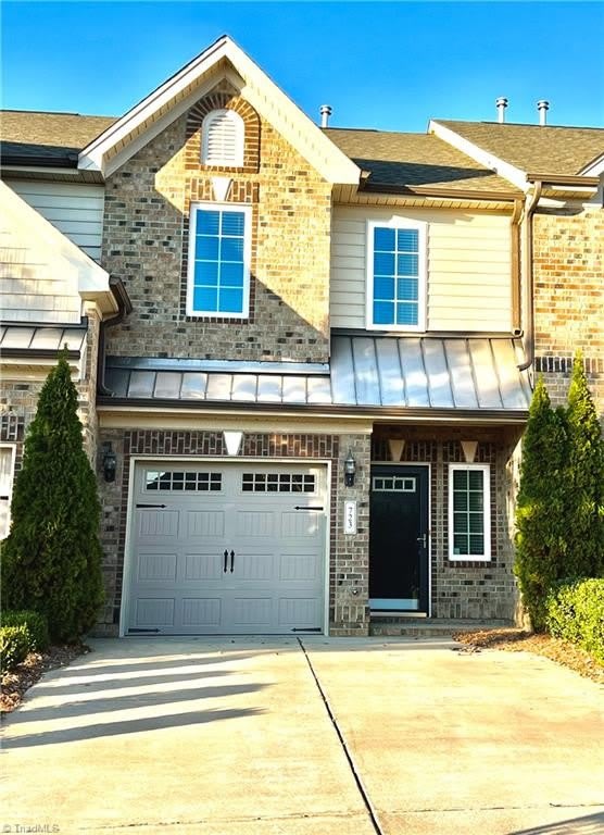723 Piedmont Crossing Drive – photo 1