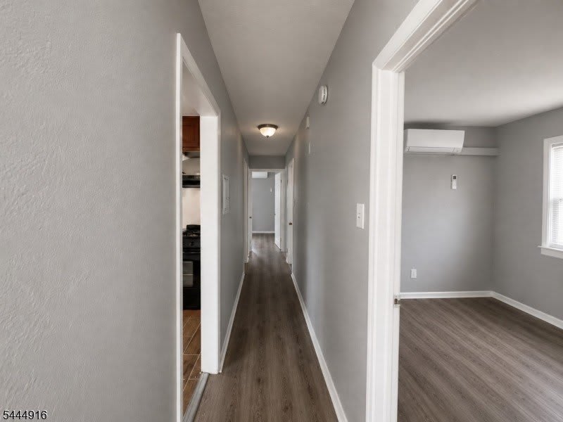 1112 Rivington St – photo 5