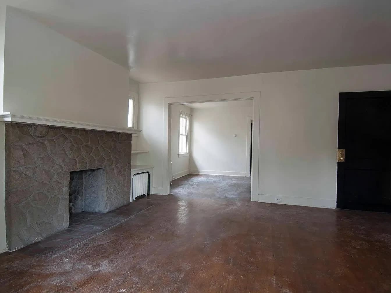 6535 Northumberland St – photo 2