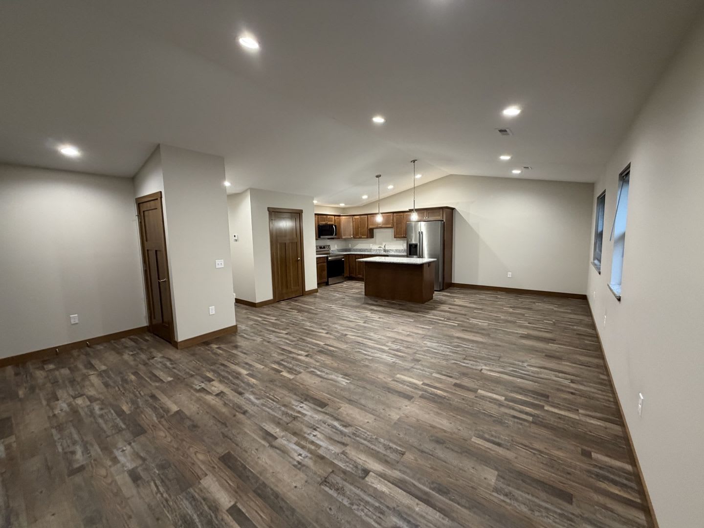 1124 Garfield Ave – photo 3
