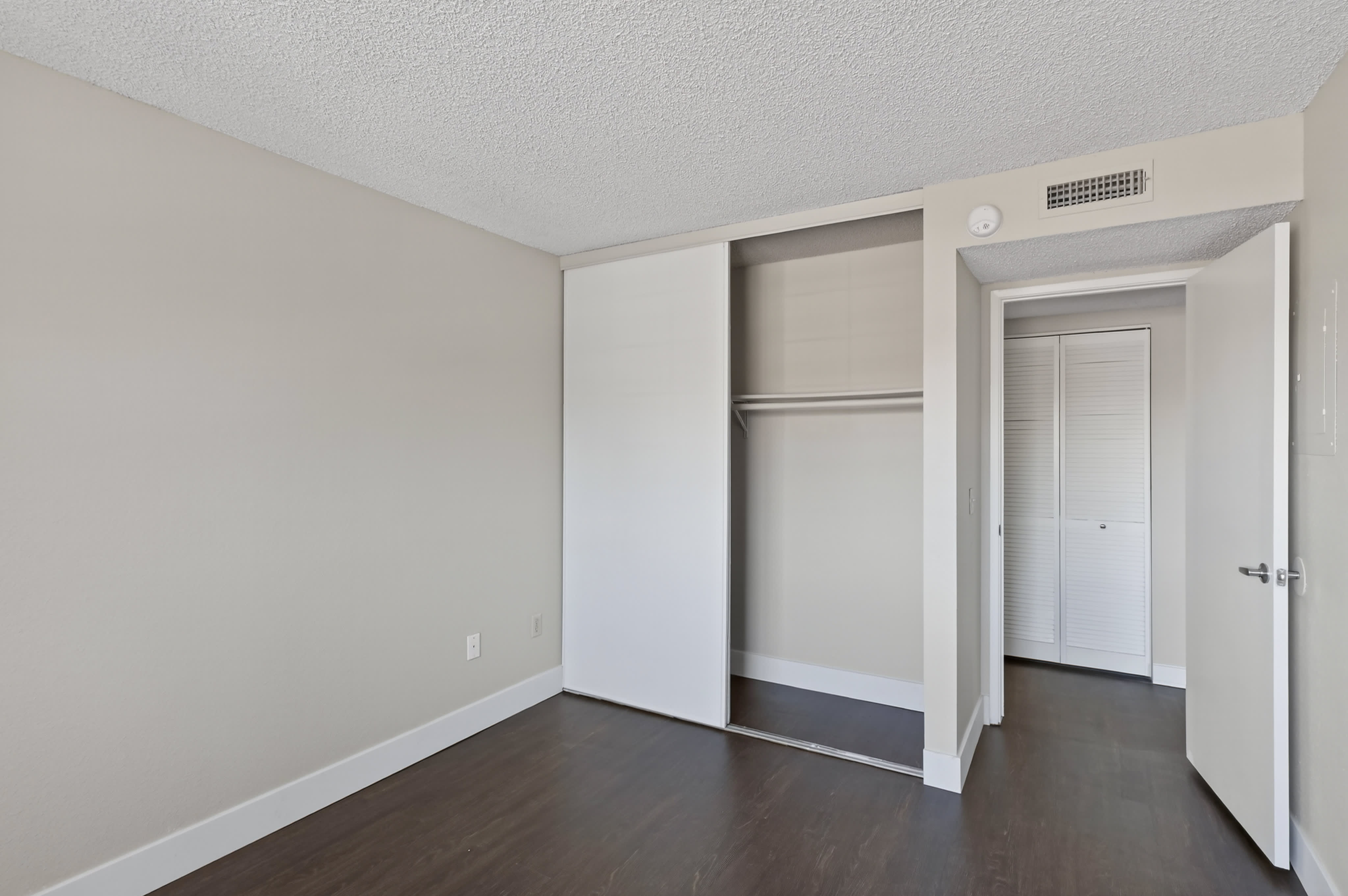 Verona Apartment Homes – photo 5