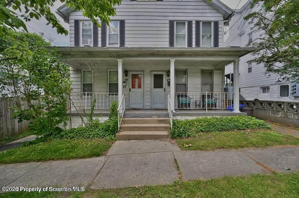 819 Delaware Street – photo 2