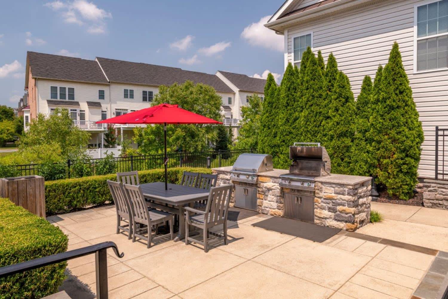 The Enclave At Emerson Apartments And Townhomes – photo 4