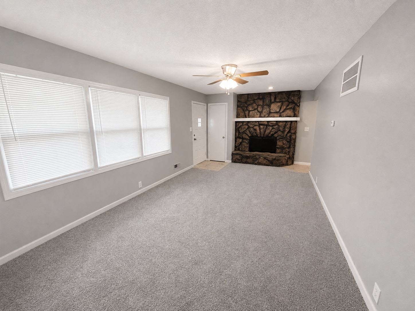 10802 Blue Ridge Blvd – photo 2