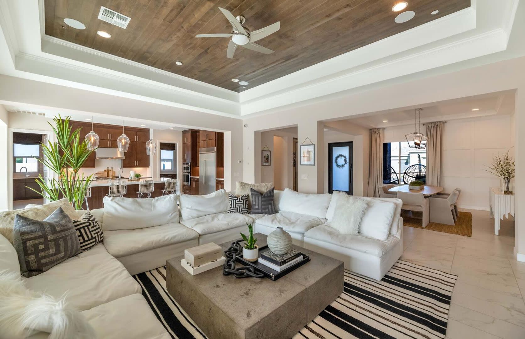 Rates Vary: $12,495 – photo 5