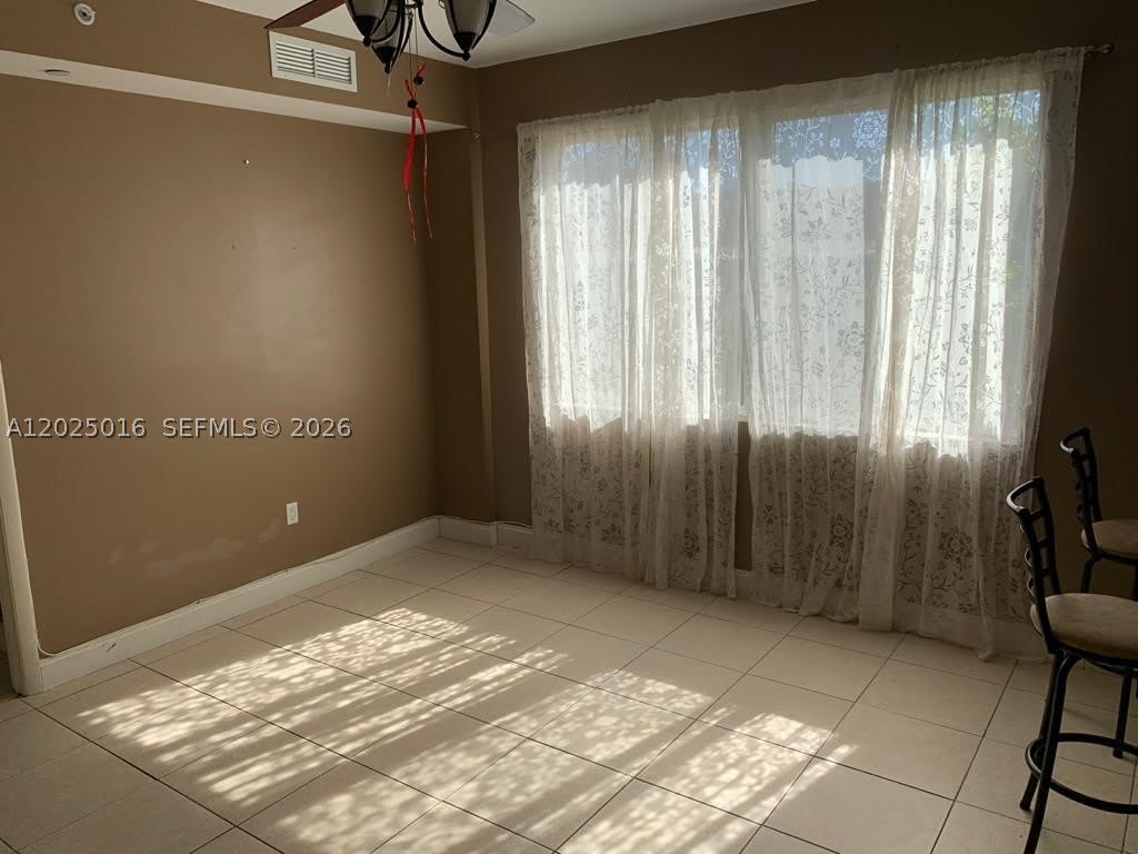 400 SW 2nd St – photo 3