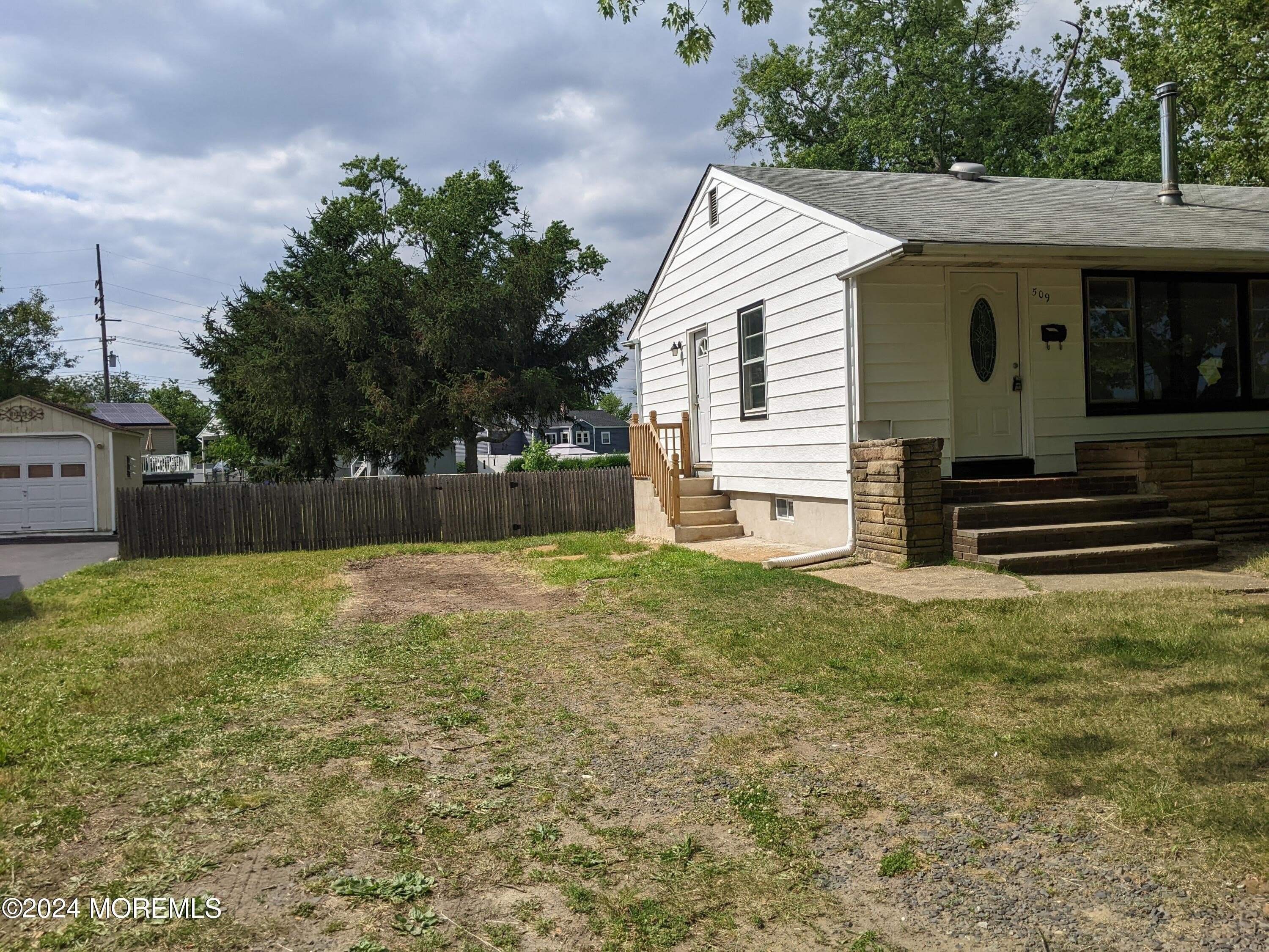 509 Stone Road – photo 2