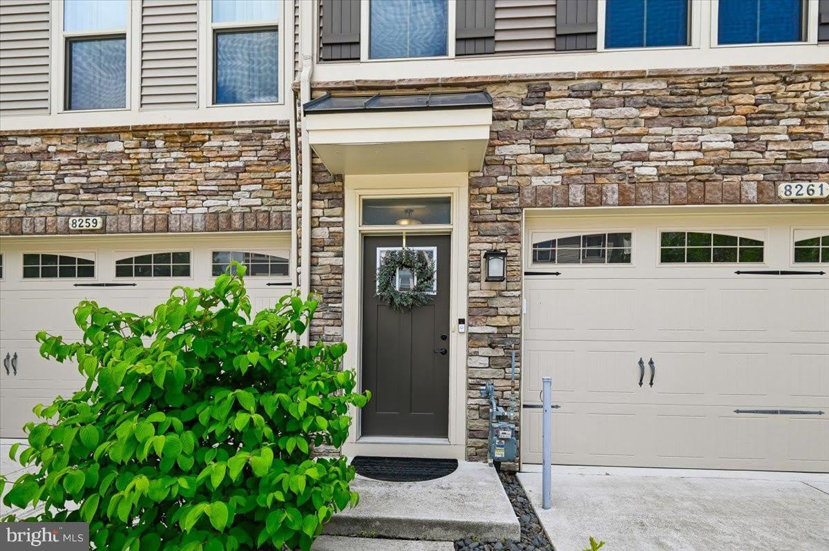 8261 KIPPIS Road – photo 3