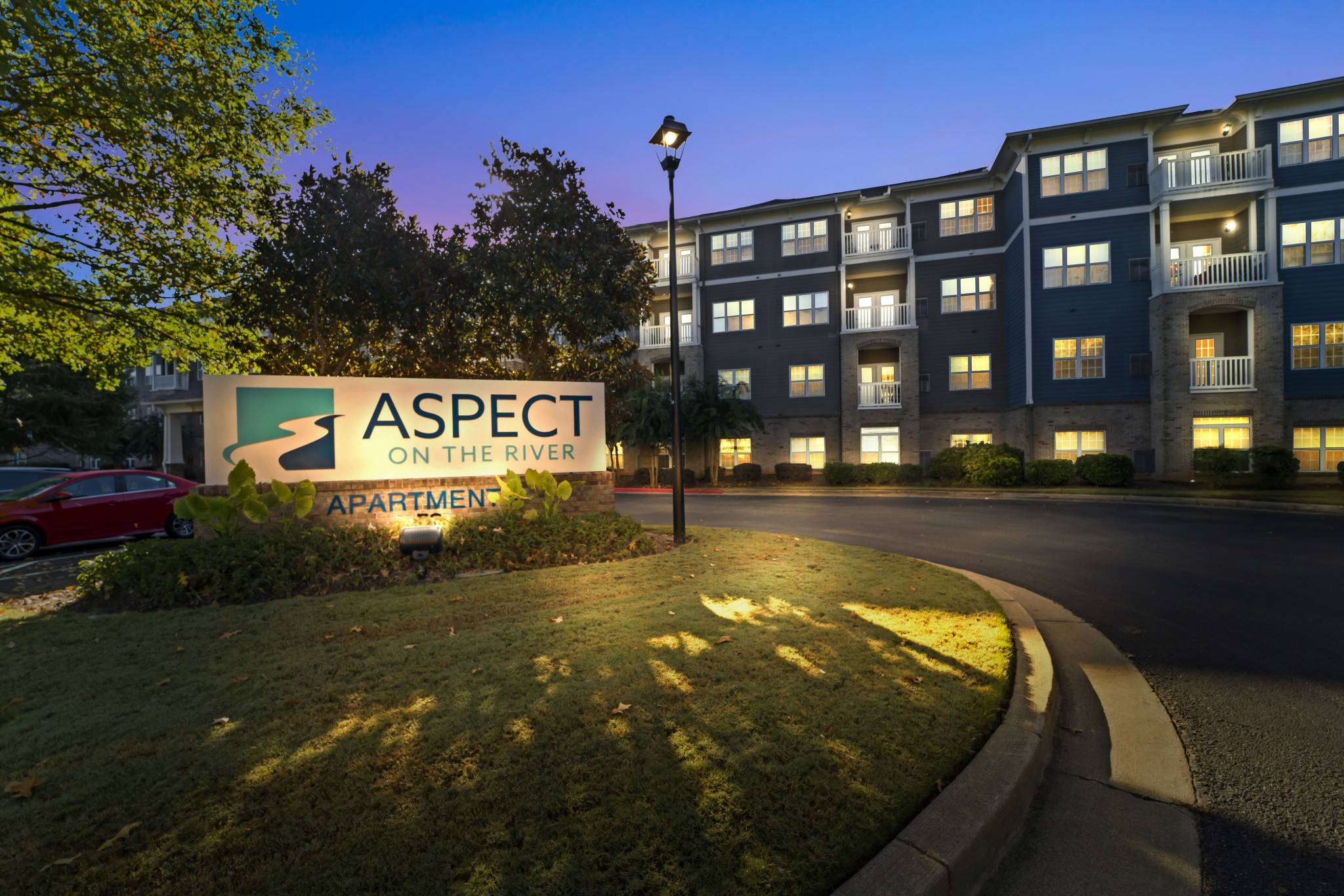 Aspect on the River – photo 1