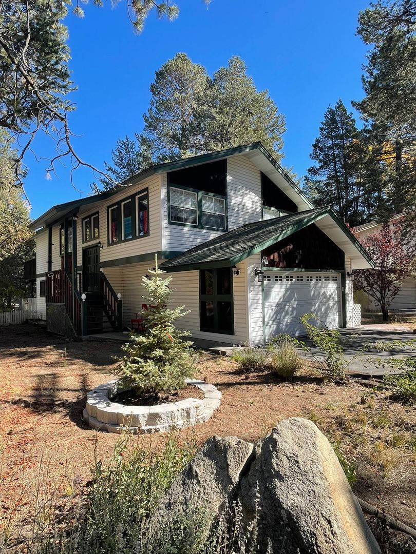 Quiet 4Bd 2Ba home avail. for a 3-5 month Seasonal Lease! Avail. Call and inquire today! – photo 2