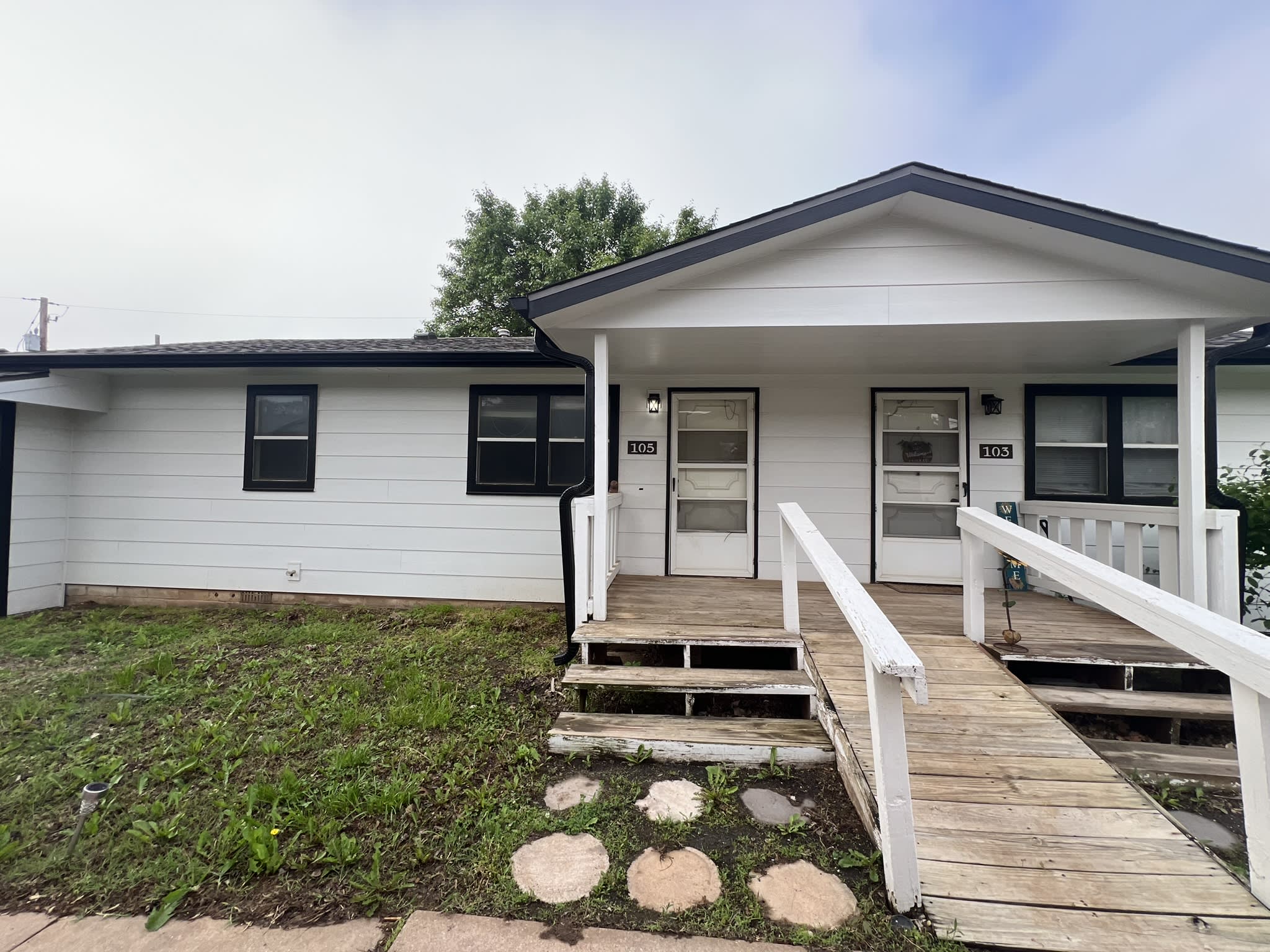 105 North 3rd Street – photo 1