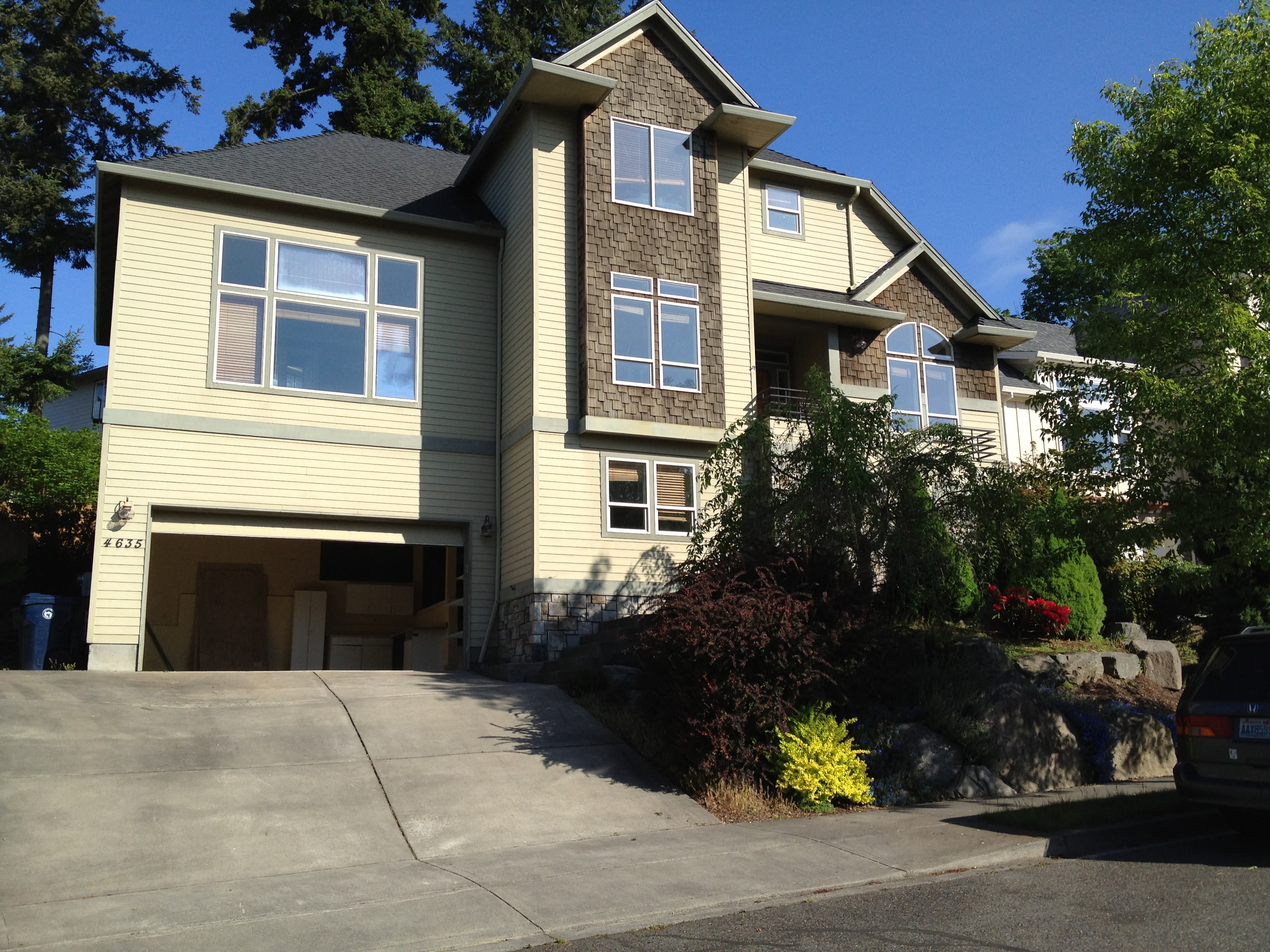 4635 Northwest 11th Circle – photo 1