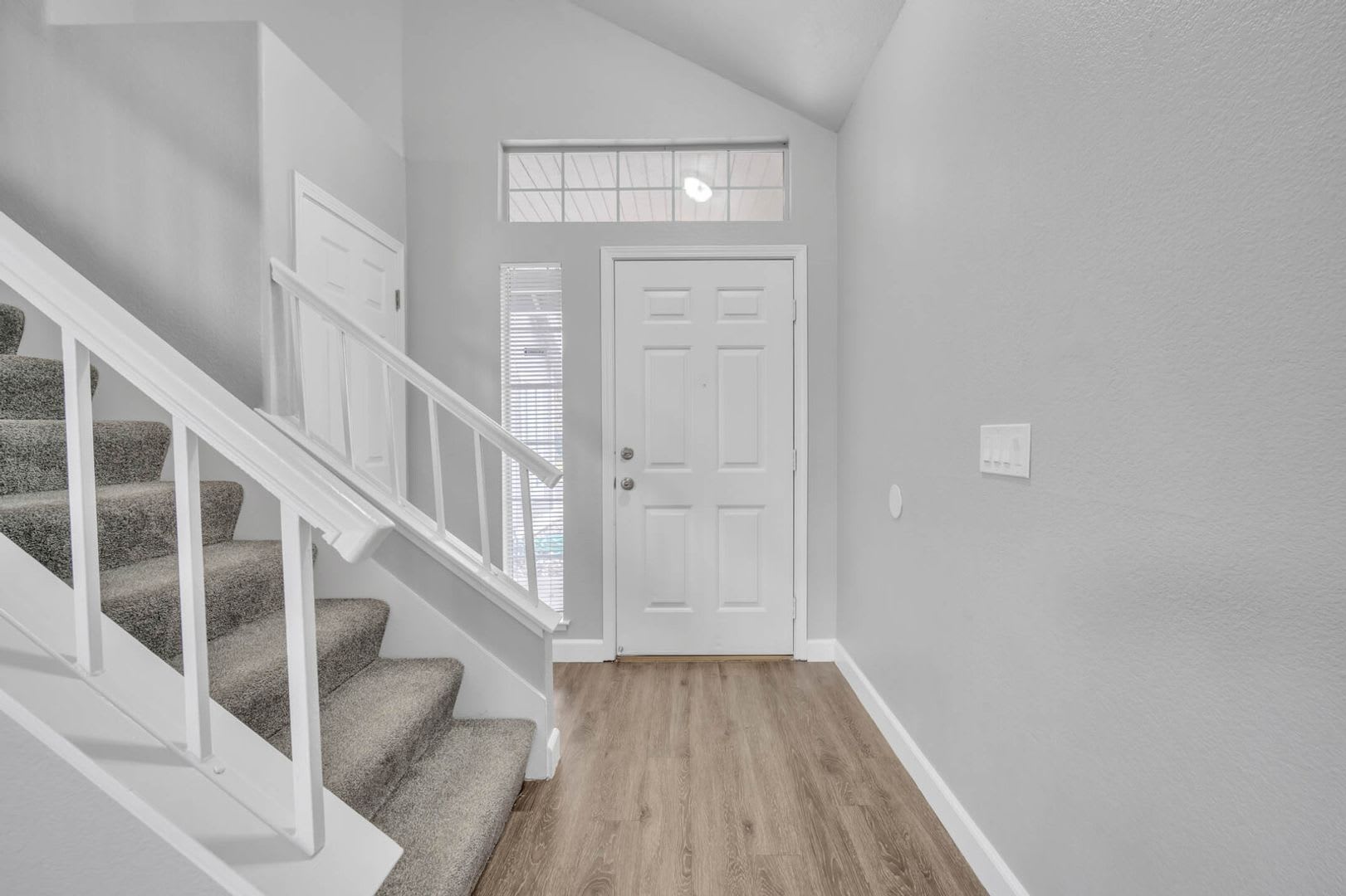 244 Delta Leaf Way – photo 2