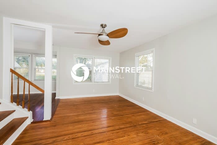 3220 Stratford Avenue – photo 5
