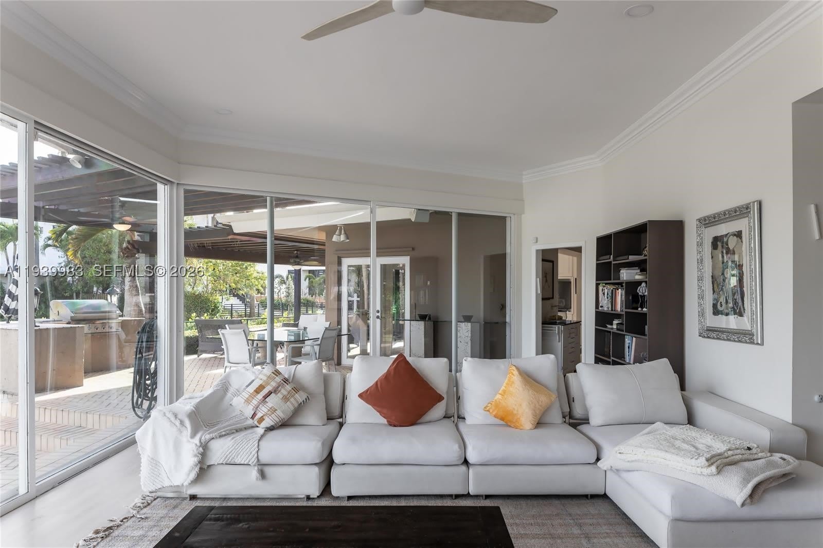 950 S Southlake Dr – photo 4
