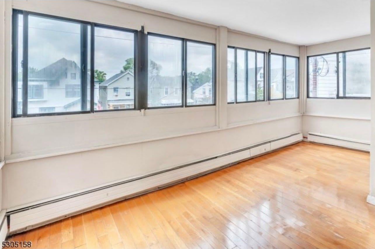 54 Pamrapo Ave – photo 1