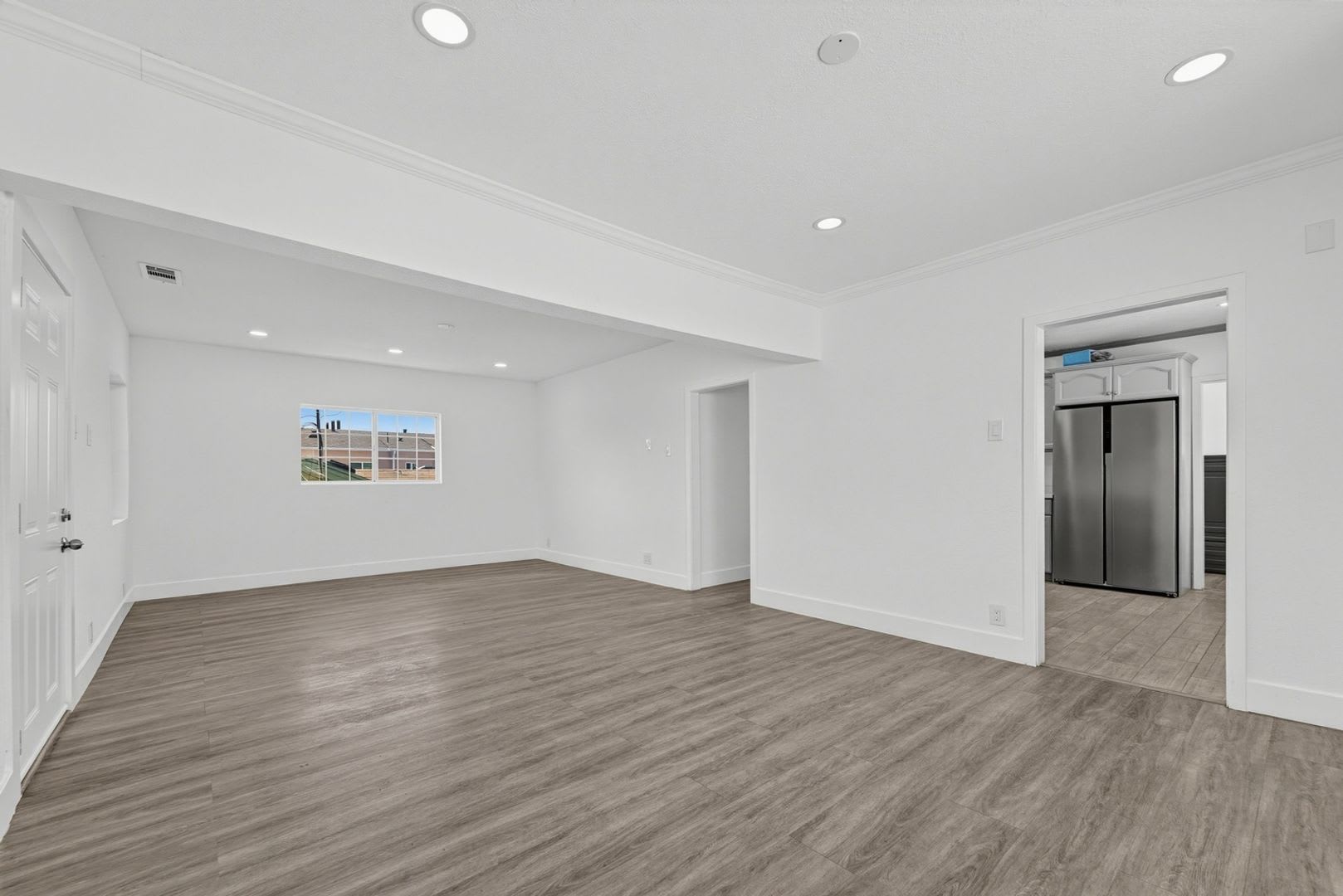 Charming 3BR 2BA in Los Angeles – photo 5