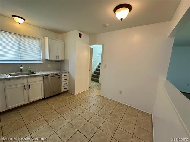 2057 W Franklin Drive – photo 5