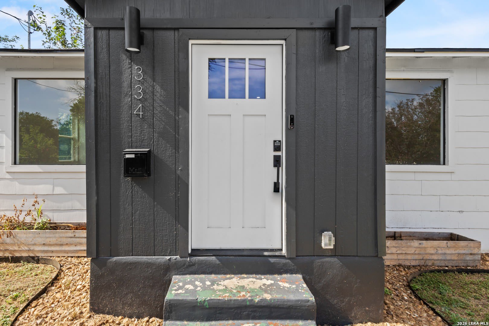 334 Cooper St – photo 2