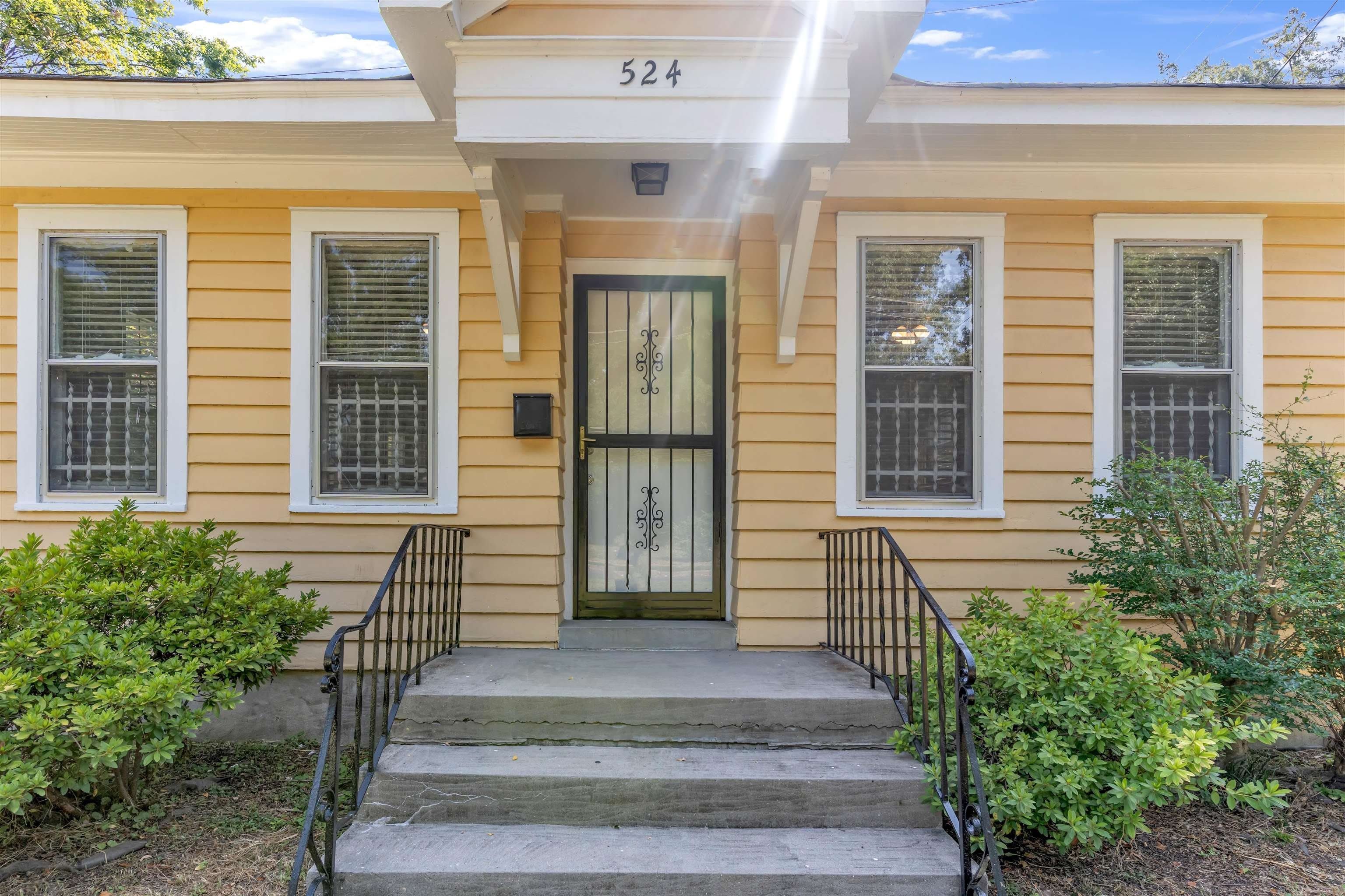 524 HAYNES St – photo 2