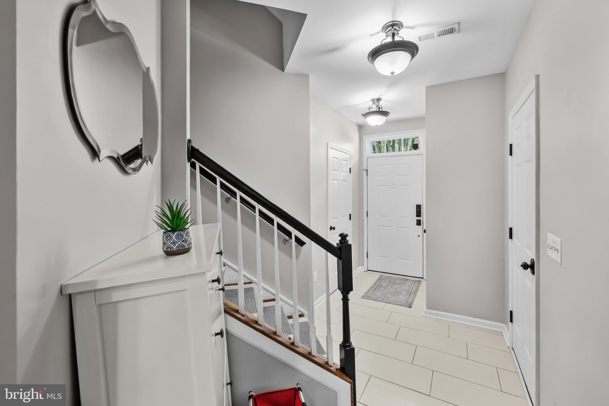 5011 Waple Lane – photo 3